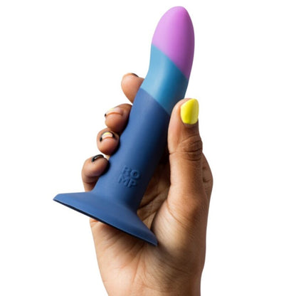 ROMP - DILDO IN SILICONE PICCOLO CON VENTOSA TRICOLORE 14 CM